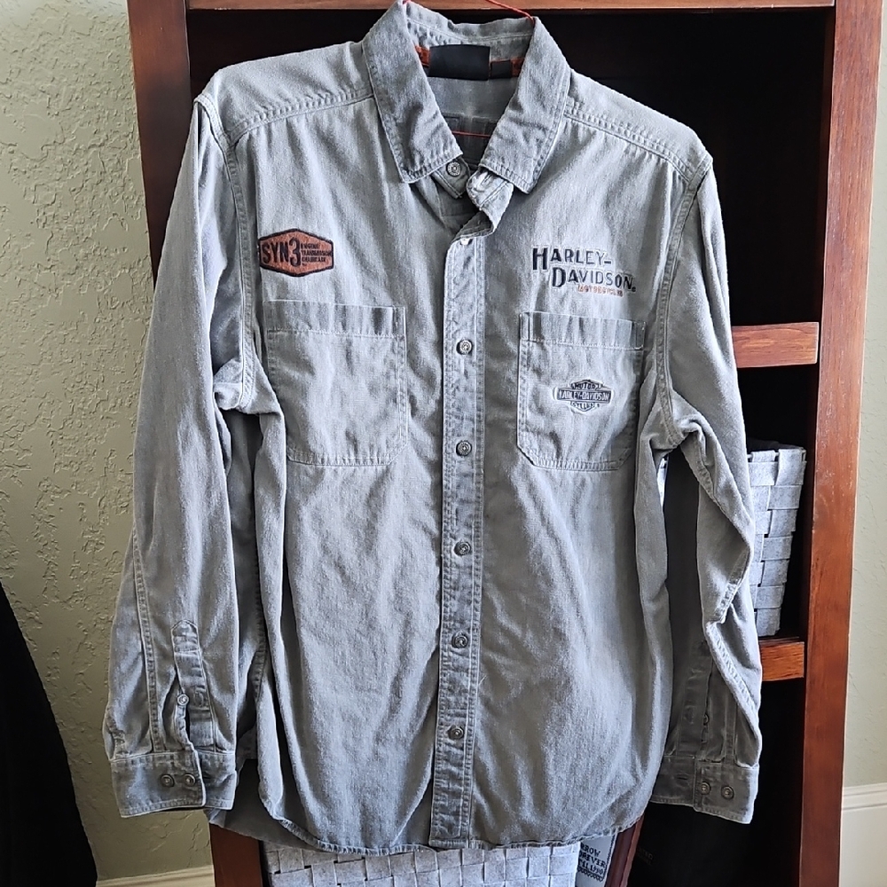 Harley-Davidson Casual Gray Button Down Shirt